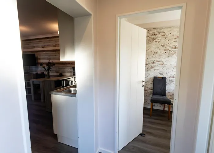 Heverstroem Heverstroem 1 *